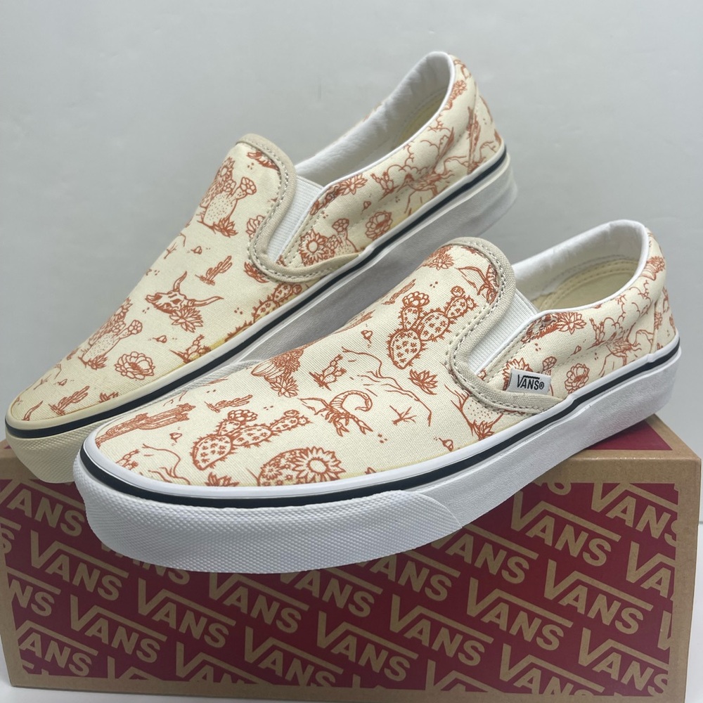 Vans Men’s Classic Slip-On
Desert Vibes Turtle dove/True W Sneakers 
VN0A5JLX8NL - Picture 12 of 16